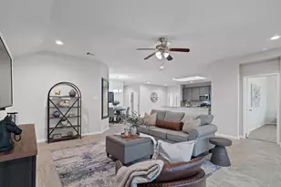 10110 Whitney Reach Dr, Rosharon, TX 77583 - Photo 5