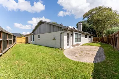 15823 Kueben Lane, Houston, TX 77489 - Photo 29