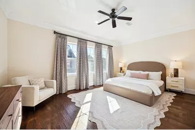 11116 Sherwood Oak Lane, Houston, TX 77043 - Photo 13