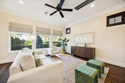 11116 Sherwood Oak Lane, Houston, TX 77043 - Photo 1