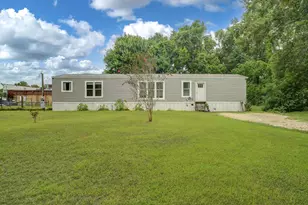 149 County Rd 2356, Liberty, TX 77575 - Photo 1
