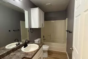 1205 Thompson St, Bryan, TX 77803 - Photo 13