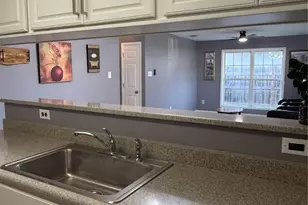 1205 Thompson St, Bryan, TX 77803 - Photo 9