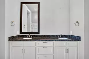 5617 Kiam St, Houston, TX 77007 - Photo 35