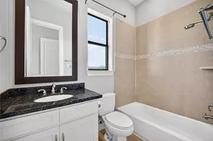 5617 Kiam St, Houston, TX 77007 - Photo 39