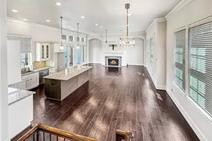 2003 Covent Garden Station, Houston, TX 77045 - Photo 5