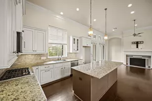 2003 Covent Garden Station, Houston, TX 77045 - Photo 19