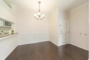 2100 Welch St, Houston, TX 77019 - Photo 7