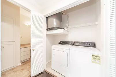 2100 Welch Street #C212, Houston, TX 77019 - Photo 15