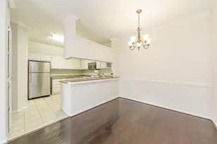 2100 Welch St, Houston, TX 77019 - Photo 11