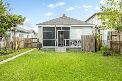3529 Avenue S, Galveston, TX 77550 - Photo 33