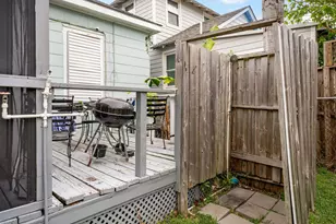 3529 Ave S, Galveston, TX 77550 - Photo 37