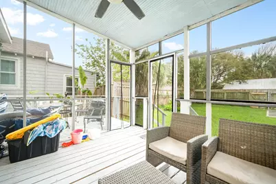 3529 Avenue S, Galveston, TX 77550 - Photo 39