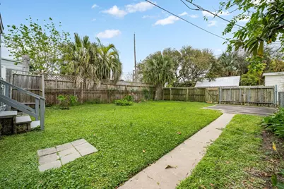 3529 Avenue S, Galveston, TX 77550 - Photo 31