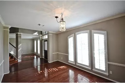 5802 Sage River Court, Sugar Land, TX 77479 - Photo 5