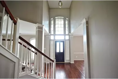 5802 Sage River Court, Sugar Land, TX 77479 - Photo 3
