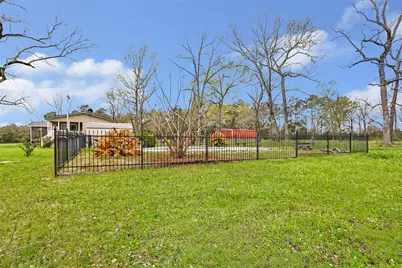 17659 E Fm 1097 Road, Willis, TX 77378 - Photo 25