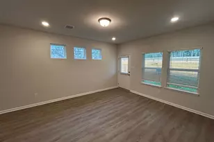 10216 Badger Run Ln, Magnolia, TX 77354 - Photo 5