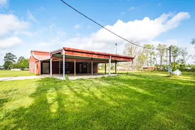 1080 County Road 2058, Liberty, TX 77575 - Photo 11