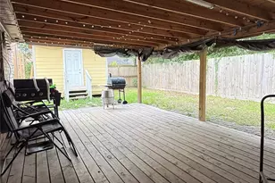 1122 Mitchell Rd, Houston, TX 77037 - Photo 7