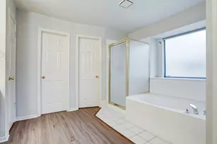 3126 Pebble Bay Dr, League City, TX 77573 - Photo 23