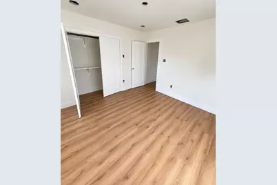 524 N Super Street, Houston, TX 77011 - Photo 7