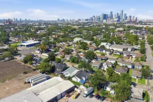 524 N Super St, Houston, TX 77011 - Photo 37