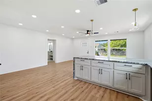 524 N Super St, Houston, TX 77011 - Photo 13