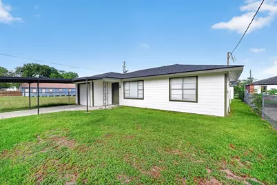 1200 Cypress Street, Baytown, TX 77520 - Photo 5