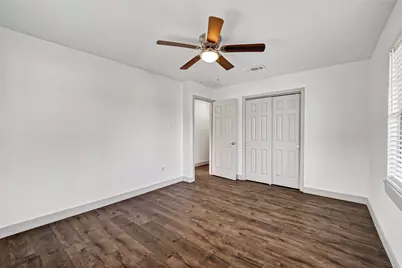 1200 Cypress Street, Baytown, TX 77520 - Photo 21