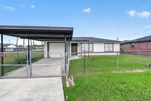 1200 Cypress St, Baytown, TX 77520 - Photo 1