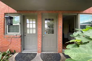 1918 Sul Ross St, Houston, TX 77098 - Photo 11