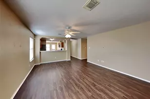 6815 Baron Gate Ct, Spring, TX 77379 - Photo 3