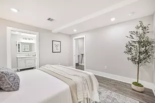 3010 Bernardo De Galvez Ave, Galveston, TX 77550 - Photo 19