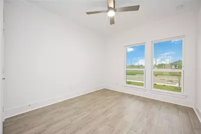 5313 Liberty Road, Houston, TX 77026 - Photo 11