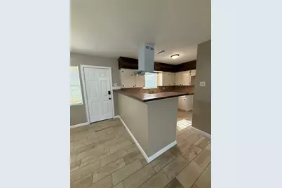 7225 Hummingbird Lane, Texas City, TX 77591 - Photo 7