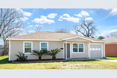 7225 Hummingbird Lane, Texas City, TX 77591 - Photo 1