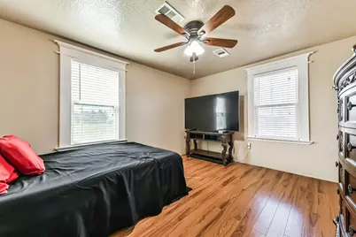 20006 Sanchez Road, Alvin, TX 77511 - Photo 11