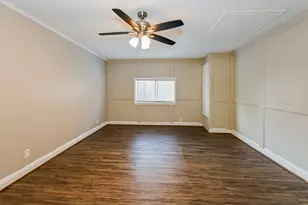 1810 Runaway Scrape Ct, Richmond, TX 77406 - Photo 9