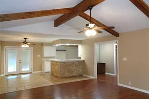 1401 22nd Ave N, Texas City, TX 77590 - Photo 7