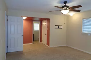 1401 22nd Ave N, Texas City, TX 77590 - Photo 17