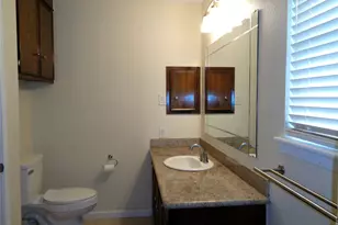 1401 22nd Ave N, Texas City, TX 77590 - Photo 21