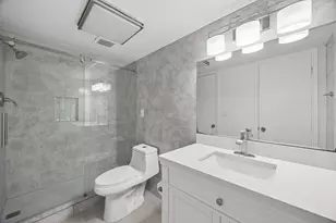 6456 Bayou Glen Rd, Houston, TX 77057 - Photo 9