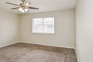 4927 Kilkenny Dr, Houston, TX 77048 - Photo 11