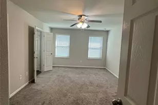 149 Camelot Pl Ct, Conroe, TX 77304 - Photo 13