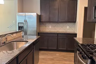 149 Camelot Pl Ct, Conroe, TX 77304 - Photo 3