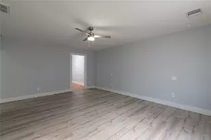 7610 Harlem St, Baytown, TX 77521 - Photo 11