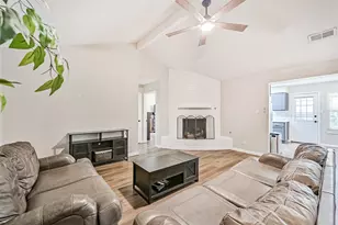 15711 Sea Liner Dr, Houston, TX 77062 - Photo 9