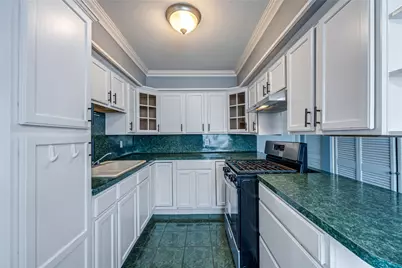 4019 Billingsley Street, Houston, TX 77009 - Photo 7