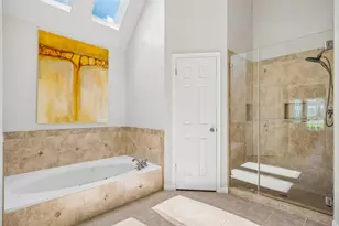 15114 Greenleaf Ln, Houston, TX 77062 - Photo 23